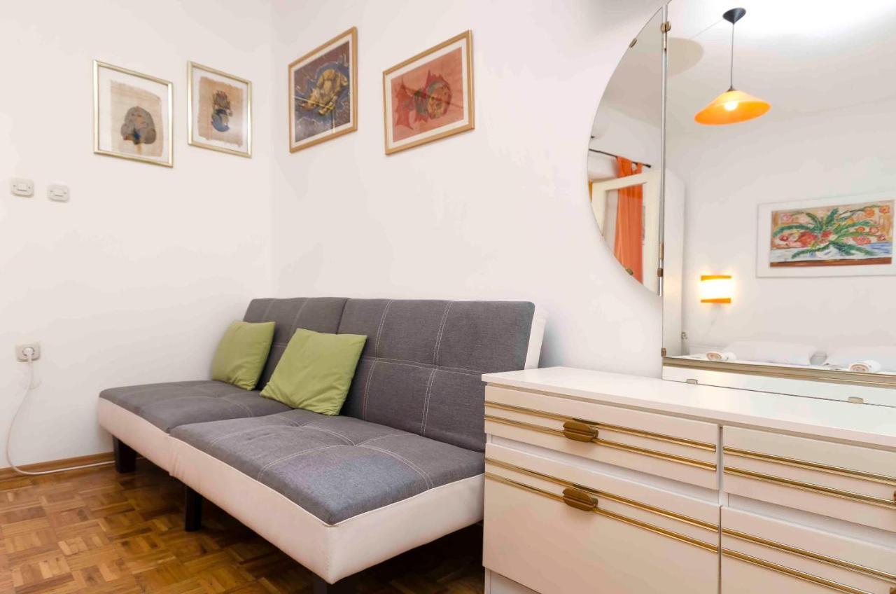Apartments Zanze Vodice Exterior photo