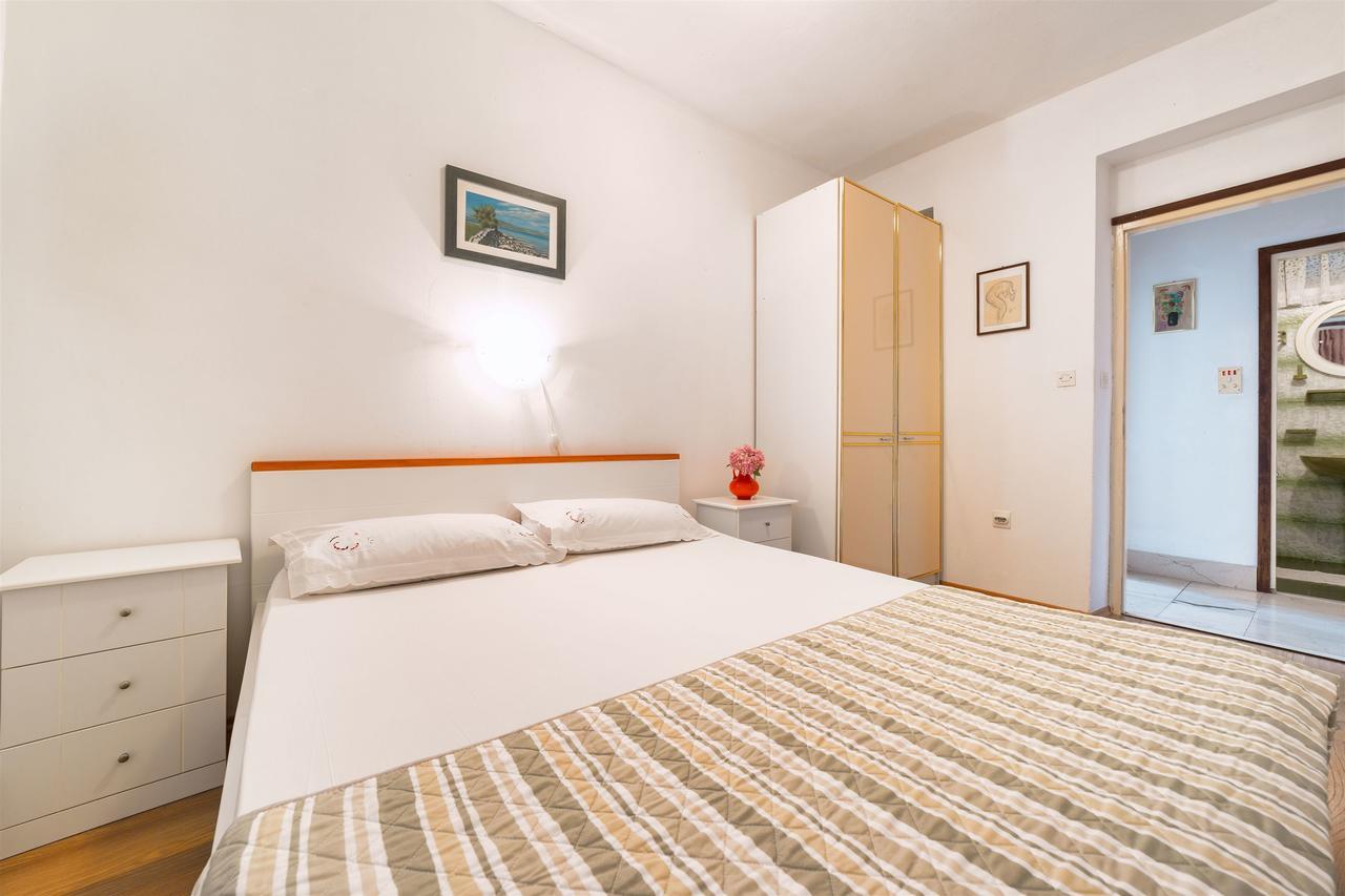 Apartments Zanze Vodice Exterior photo